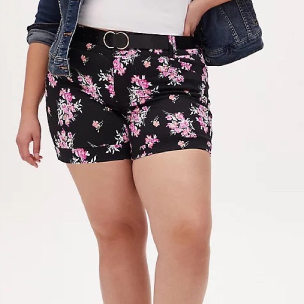 EUC Floral Sateen Shorts- Torrid 28